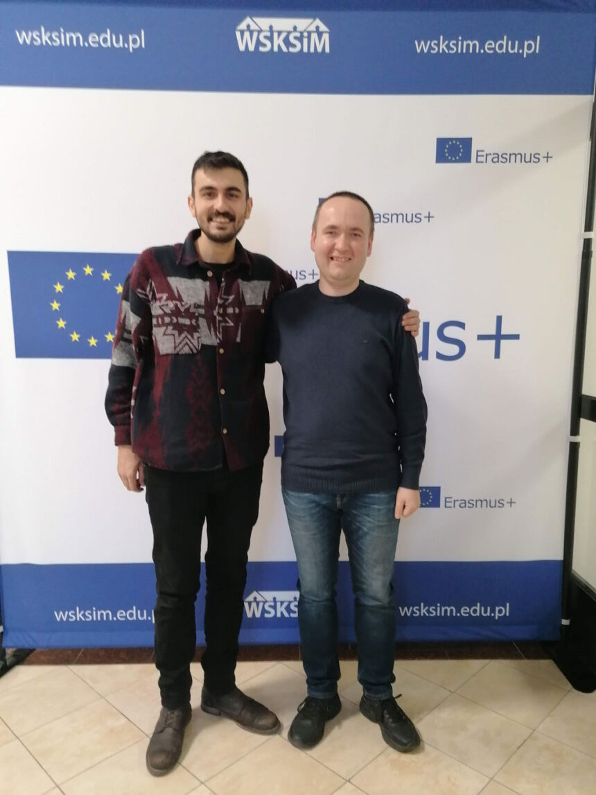 Wykładowca z Turcji, Ahmet Buğra Kalender z wizytą w Akademii Kultury Społecznej i Medialnej w Toruniu