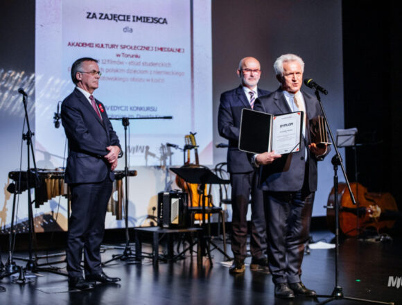 AKSiM wygrała konkurs „ProBono Poloniae”