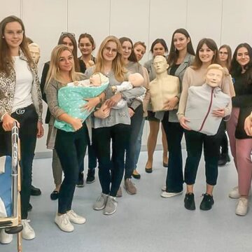 Wiedza i praktyka w AKSiM