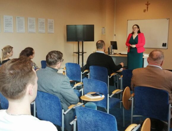 Wystartowała VI edycja studiów podyplomowych z retoryki