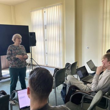 Rozmowa z redaktor Dorotą Kanią po spotkaniu z cyklu „warsztaty z praktykami”