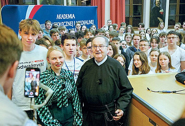 KSZTAŁCIMYZWIASTUNÓW PRAWDY